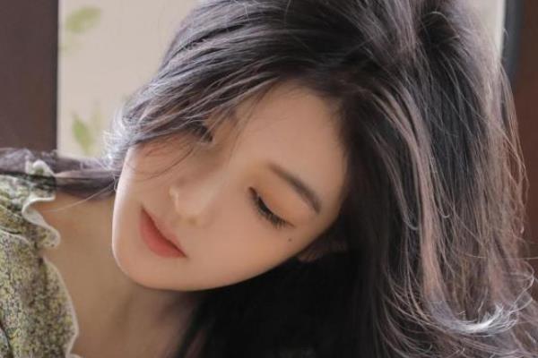 如何挽回女友的心？